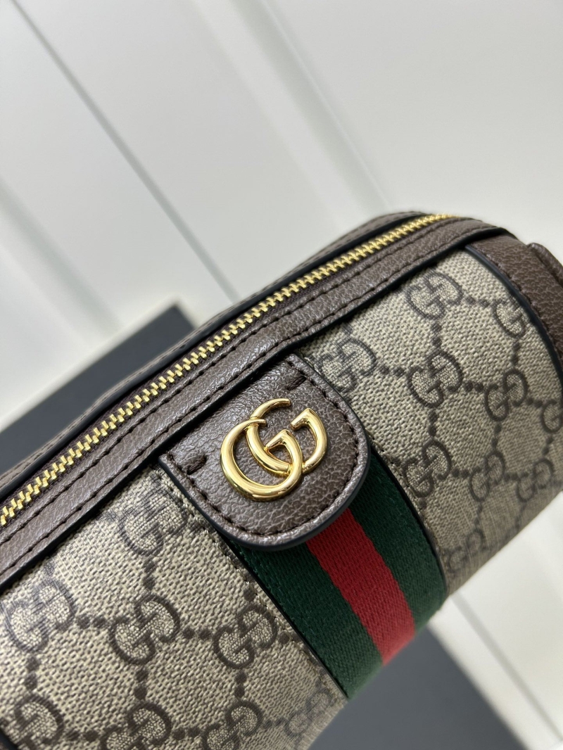 Gucci Round Bags